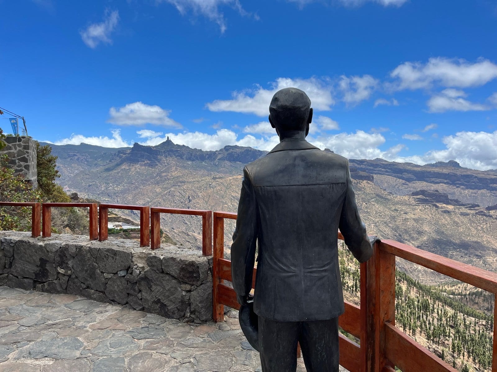 Vivir como un canario en Gran Canaria: costumbres y ritmos canarios